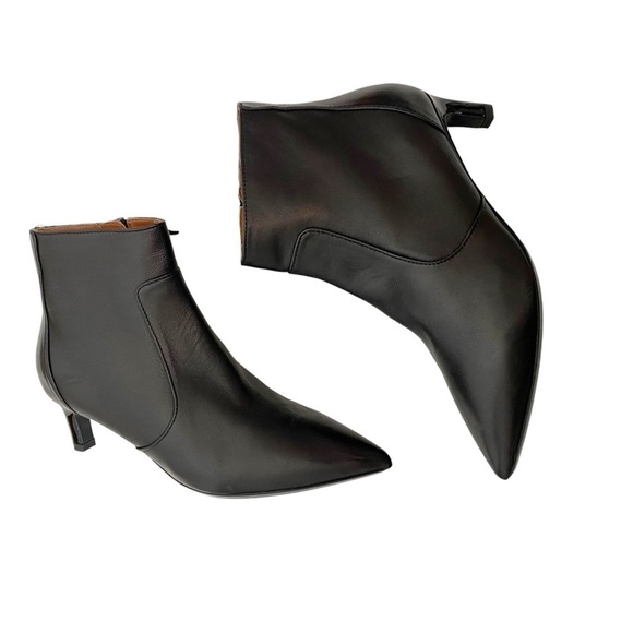 New! Aquatalia Womens Marilisa Black Leather Ankle Boots Low Kitten Heel - Picture 2 of 9